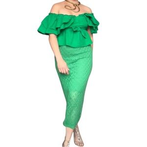Green Off-Shoulder Ruffled Skirt Set - Women - Small
